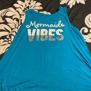 Size18/20 Justice Shirt